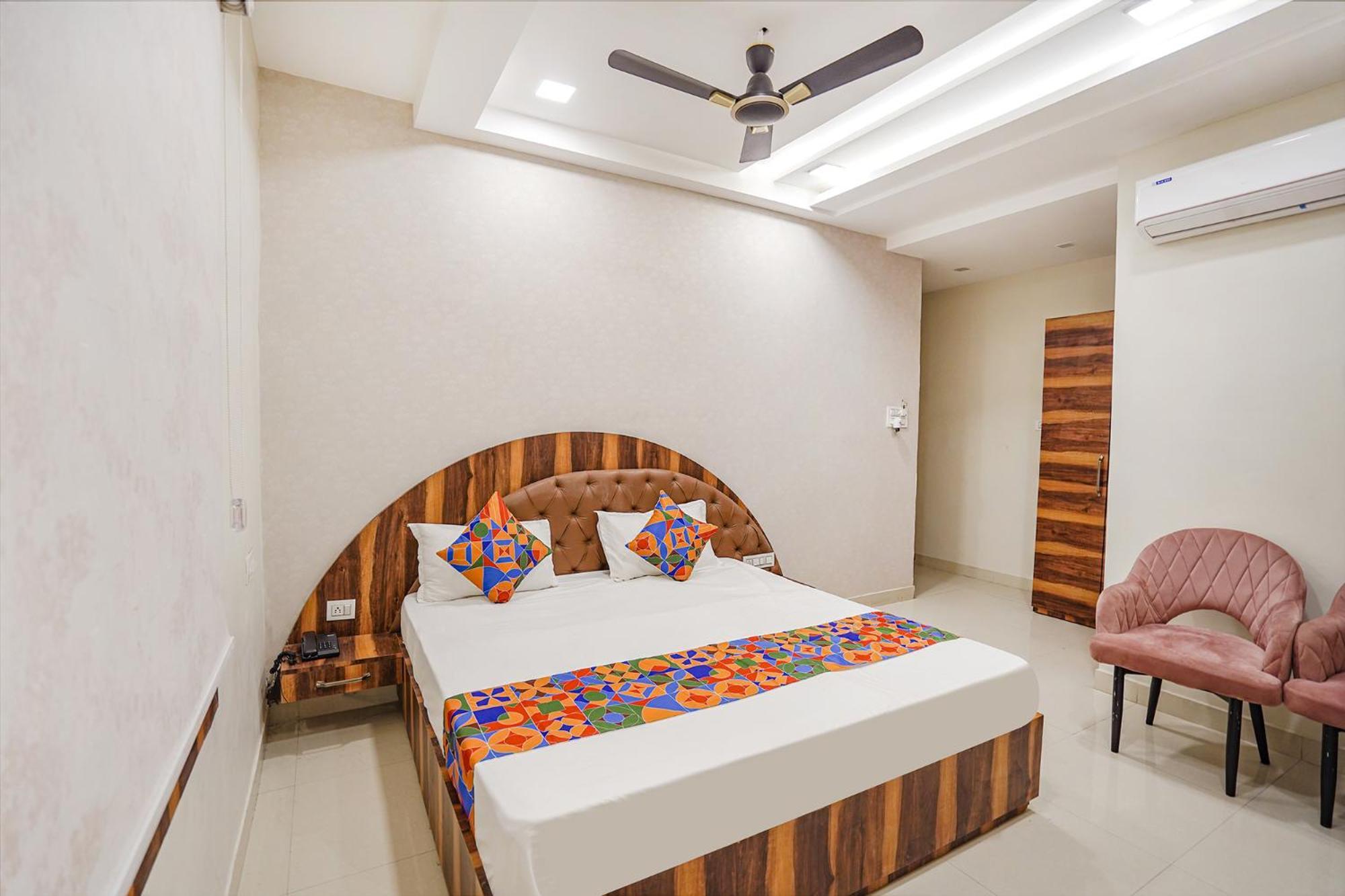 Fabhotel Ts Inn Faithfulganj Bagian luar foto