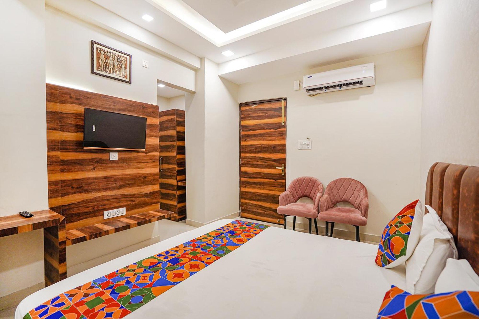 Fabhotel Ts Inn Faithfulganj Bagian luar foto