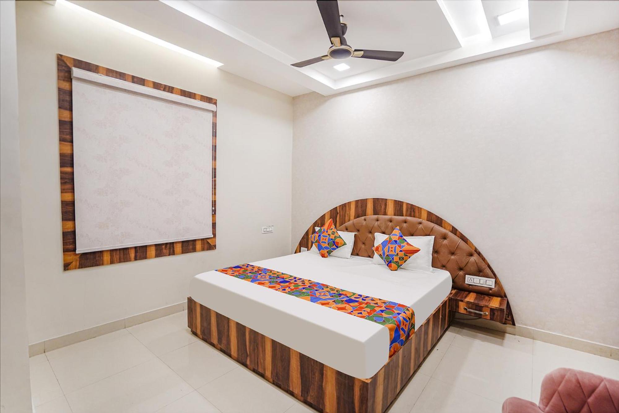 Fabhotel Ts Inn Faithfulganj Bagian luar foto