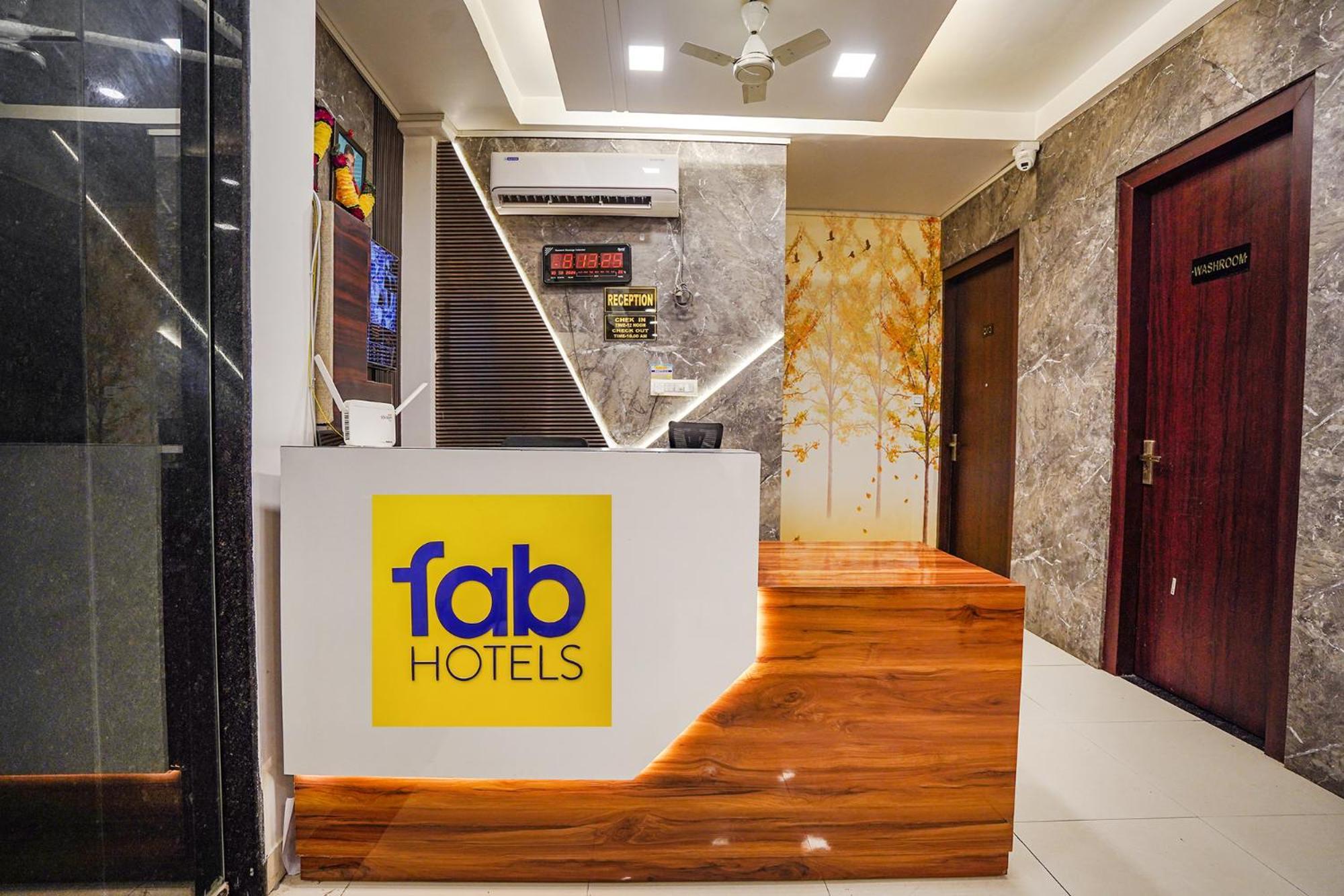 Fabhotel Ts Inn Faithfulganj Bagian luar foto